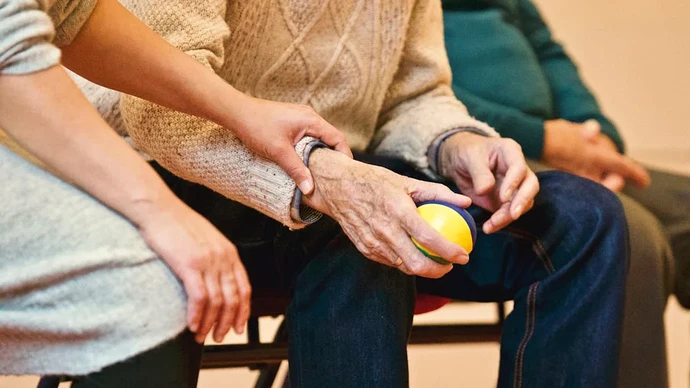 📰 Peut-on être mis sous tutelle par ses enfants même sans son accord ?